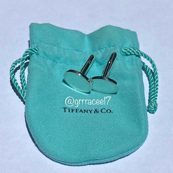 AUTH Tiffany & Co Engine-turned Oval cuff links - Picture 2 of 15